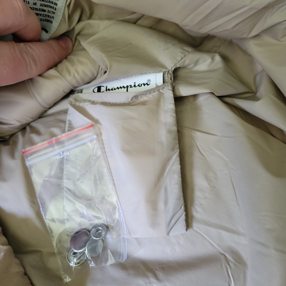 New Champion Outdoor Walnut Khaki Utility Puffer Vest Coat Large - Picture 8 of 8